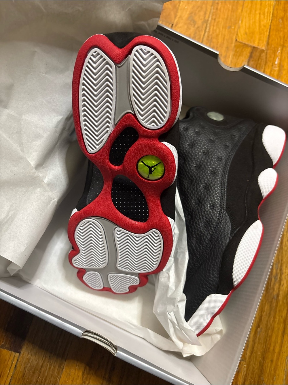 Men's Size 10 1/2 Jordan 13 “playoffs” Black and Red Retro Basketball Sneakers - Picture 6 of 15
